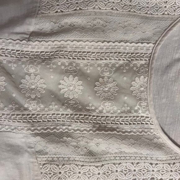 Coldwater Creek M 10-12 Lace Top - Picture 3 of 5